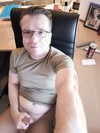 Elmar S. alias Strumpfhosen_Elmar from Solingen (Germany)