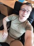 Elmar S. alias Strumpfhosen_Elmar from Solingen (Germany)