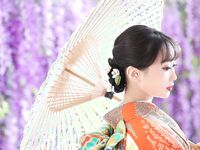 Kimono Girl