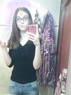 Carla show her big boobs