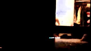 She took off her bra and showed her tits