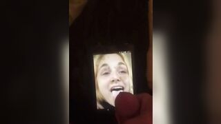 Cum tribute