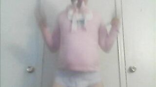 sissybabysidney sticks toothbrush in ass and then ... ew!