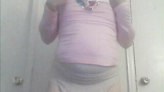 sissybabysidney does some really humiliating things