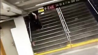 Welcome to 34th street NY1