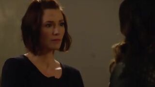 Favourite Lesbian Kisses #1