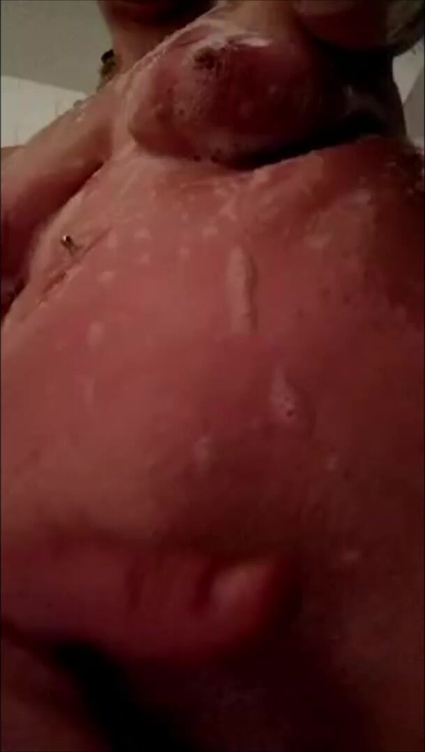 Tara Clayton masturbating in the shower