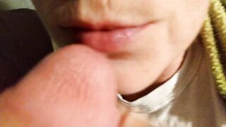 Jaime gets a cumshot