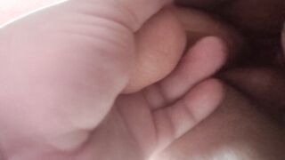 Hard orgasm from clit and toy