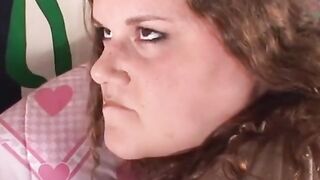 Gorda Solo: BBW Amateur with Big Tits Plays with Dildo