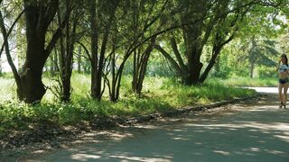 Messy Outdoor Blowjob and Cum Swallow by a Sexy Teen Babe!