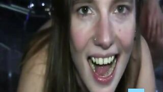 Deep Amateur Pussy Fisting on Webcam