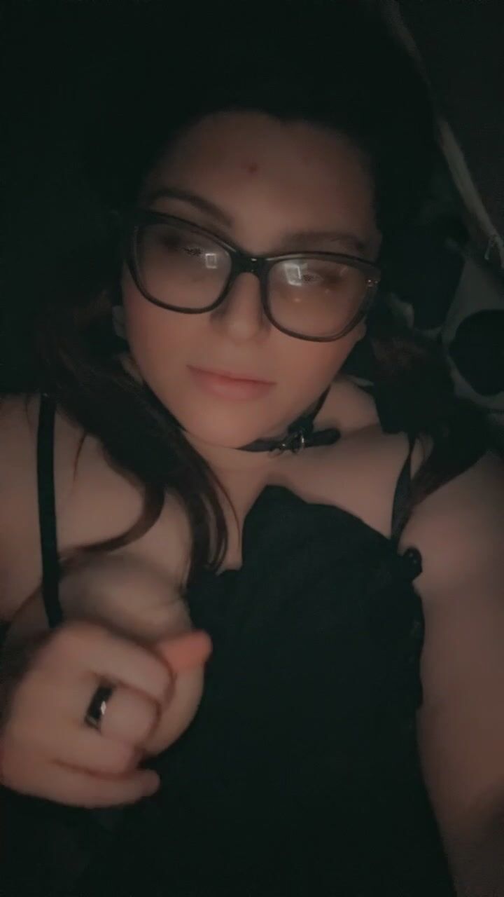 Married Filthy whore begging old men to fuck