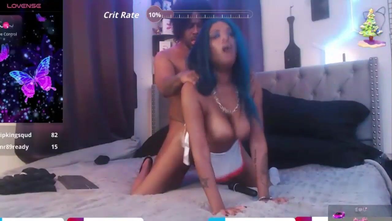 Ebony slut get load of cum on ass after hard BBC pounding